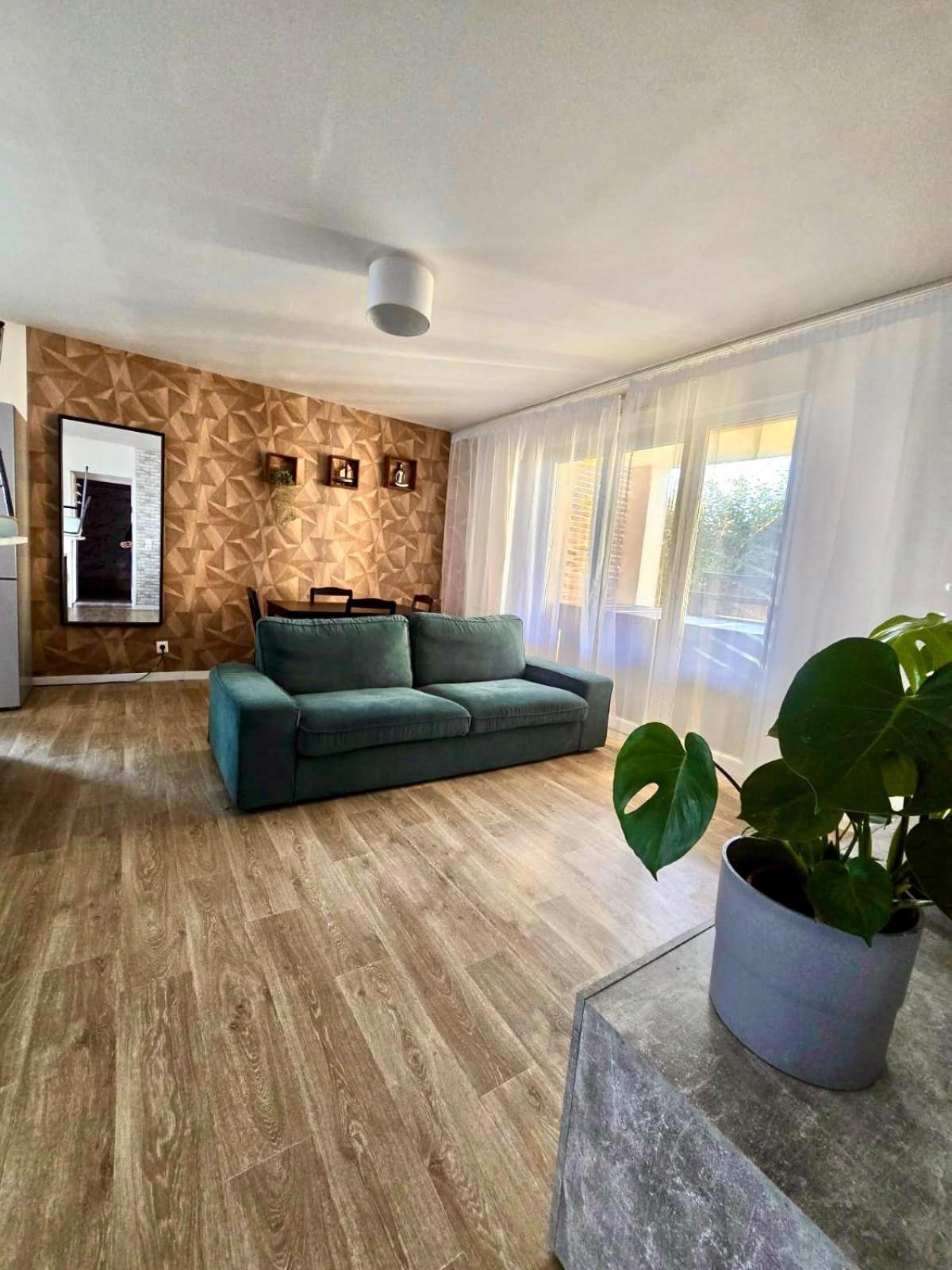 Appartement Rez De Chaussee Avec Parking Prive Orleans Ngoại thất bức ảnh